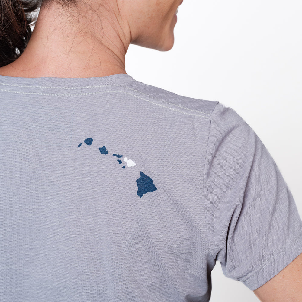 Womens Anetik SS Performance UPF Shirt in Gray