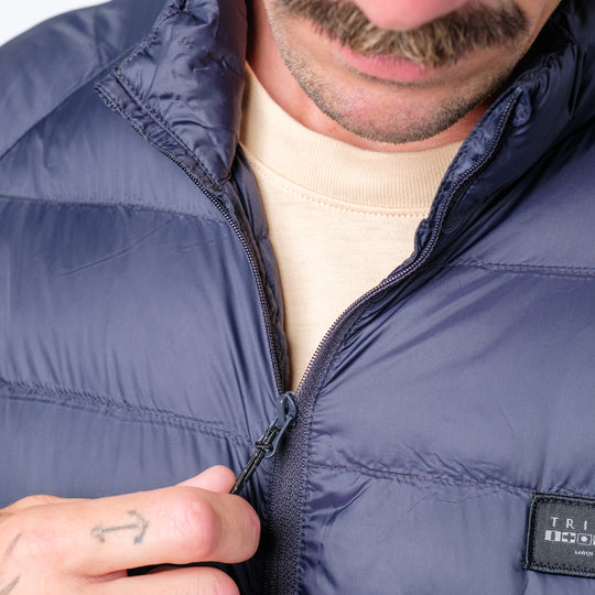 Longitude Puffer Jacket in Navy