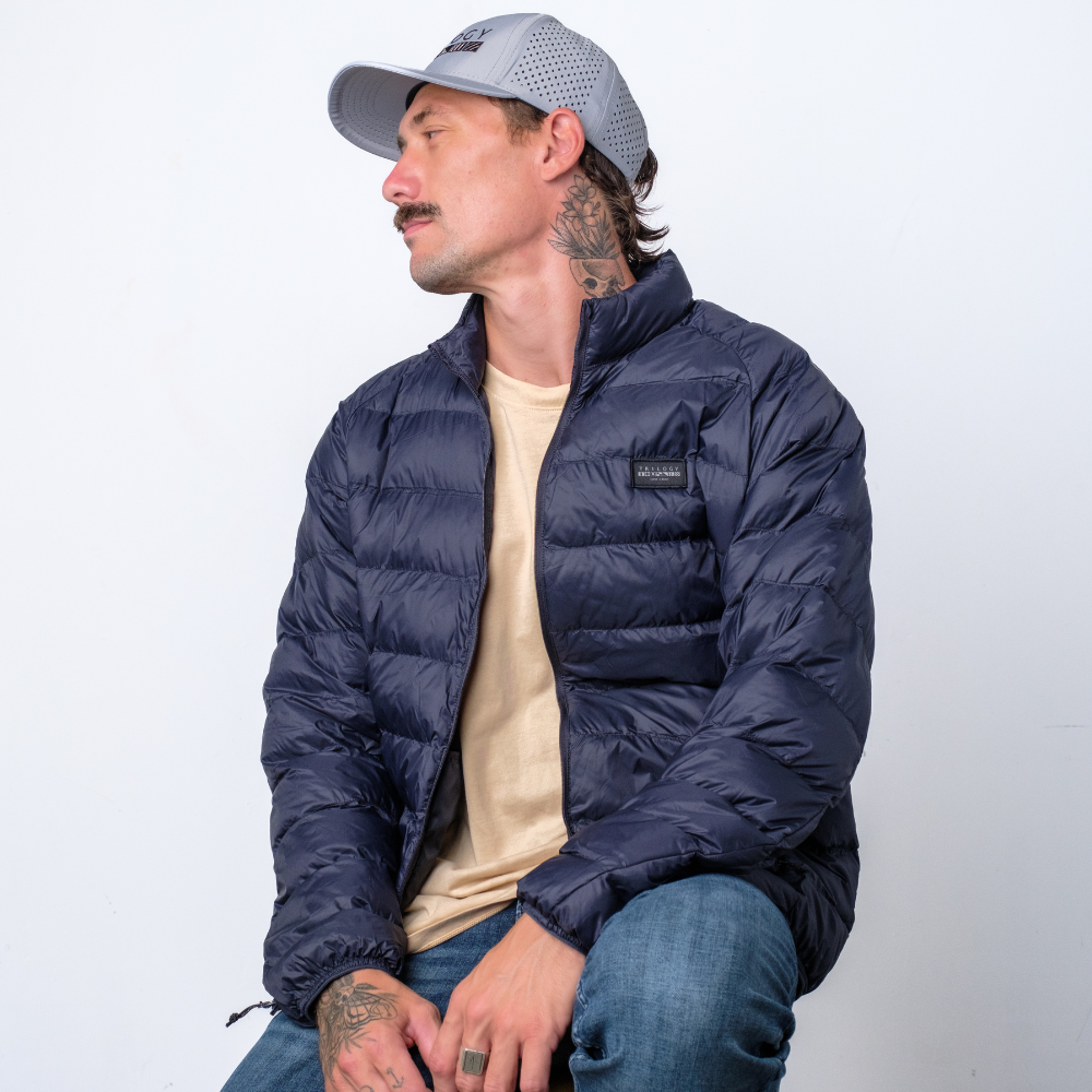 Longitude Puffer Jacket in Navy