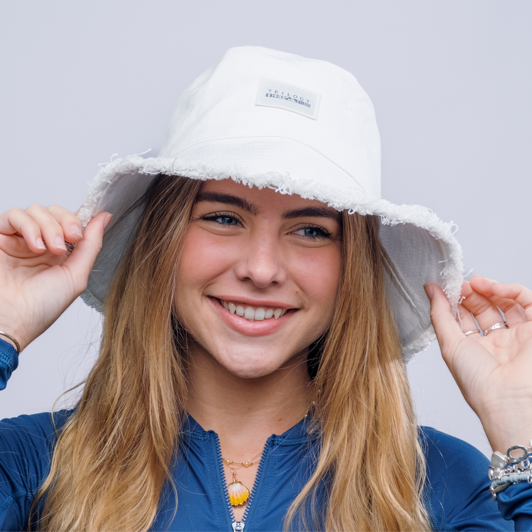 Linda Hat in White