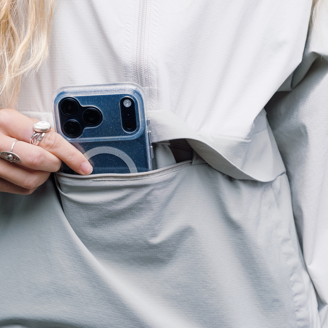 Womens Relay Jacket in Light Gray